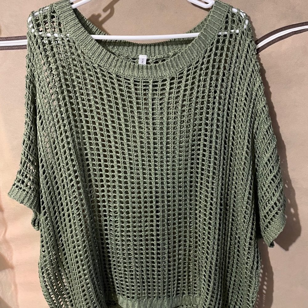 Elegant Olive Women's Knit Sweater.